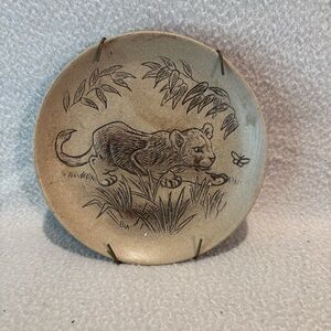 Poole Pottery Stoneware 5” Decorative Plate Plaque Lion Cub Butterfly England